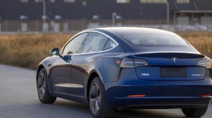 İşlənmiş "Tesla"  alanın başına gələn əhvalat