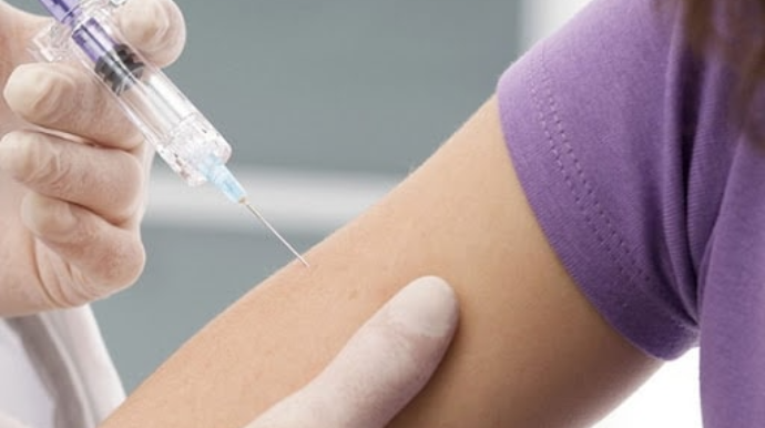 Azərbaycanda "buster" doza ilə vaksin olunanların sayı 700 mini ötüb