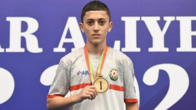 On altı yaşlı boksçu sınaq döyüşü zamanı ölüb 