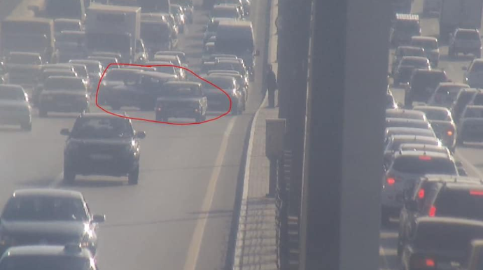 Yol qəzası prospektdə sıxlıq yaradıb, avtobuslar gecikir