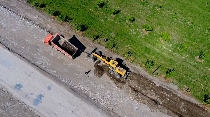 “Xanoba” və “Samur” sərhəd-keçid məntəqələri arasındakı avtomobil yolu genişləndirilir - FOTO 