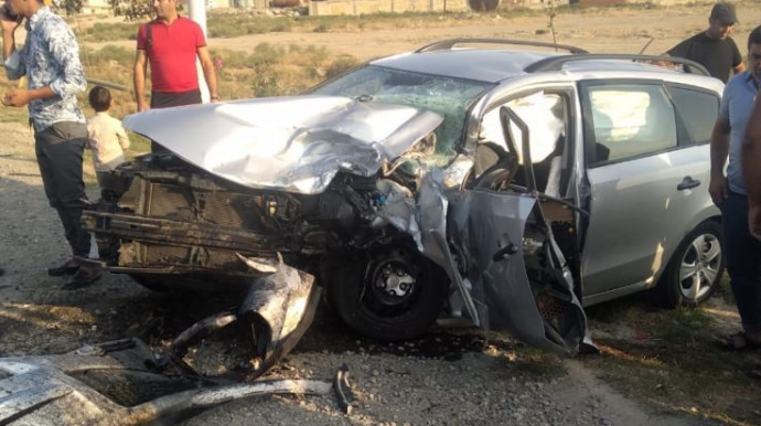 Bakıda ağır yol qəzası:  xəsarət alan var - FOTO
