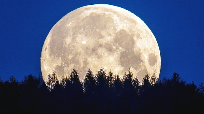 İlin sonunadək iki Super Ay hadisəsi müşahidə olunacaq 