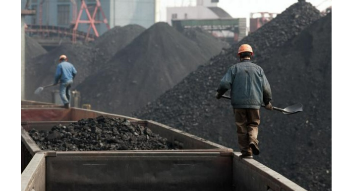 Китайские компании установили исторический рекорд по добыче угля