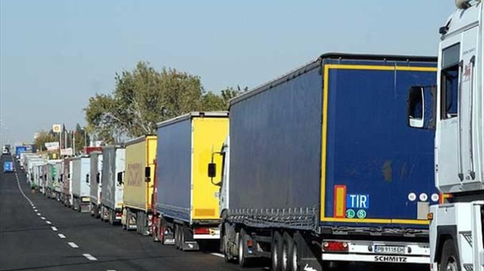 TIR-larla daşıma xərci bahalaşdı:  Əvvəllər 2300 dollar olan qiymət indi 3600 dollardır