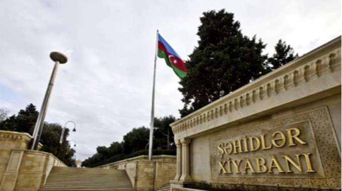 To Lam Şəhidlər xiyabanını ziyarət etdi 