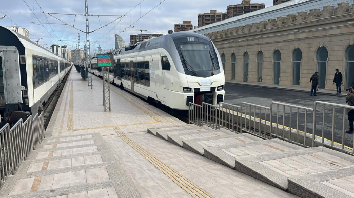 Bayramda qatarlar qeyri-iş günləri qrafiki ilə ÇALIŞACAQ