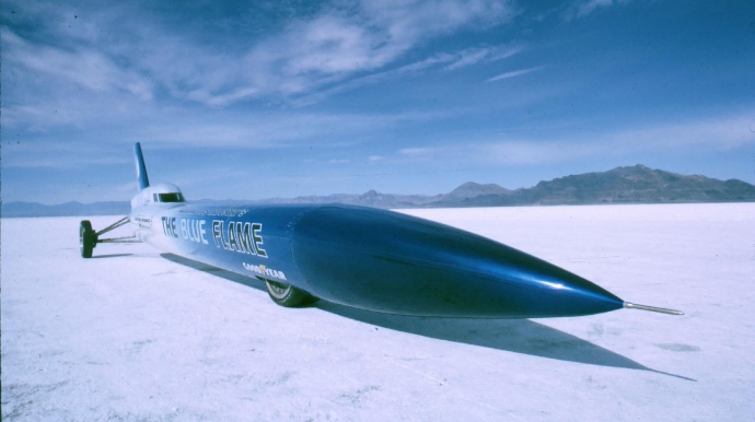 55 il əvvəlin sürət rekordu – avtomobildə 1000 kilometr/saat - FOTO - VİDEO