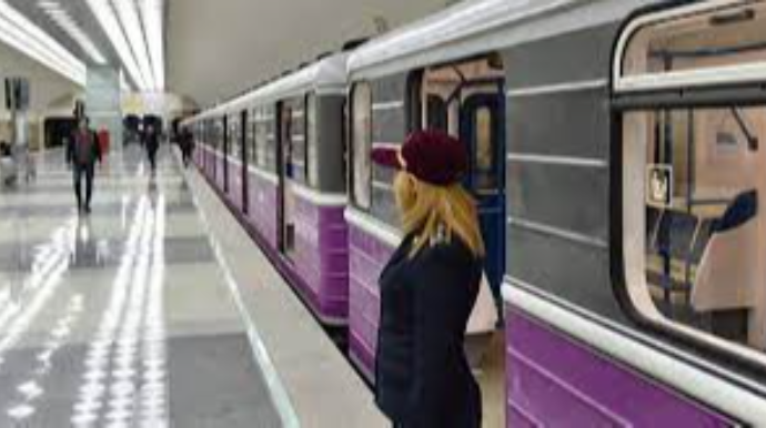 Bakı metrosunda ölüm - Qatarda qəfil halı pisləşdi 
