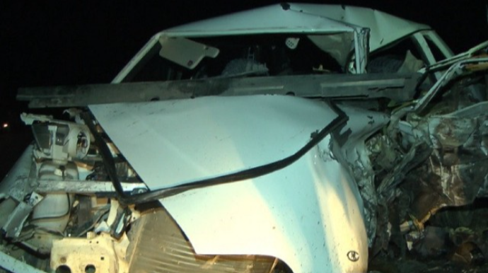 Sumqayıtda "LADA" yük maşınına ÇIRPILDI 