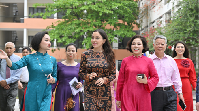 Leyla Əliyeva Vyetnamdadır - FOTO