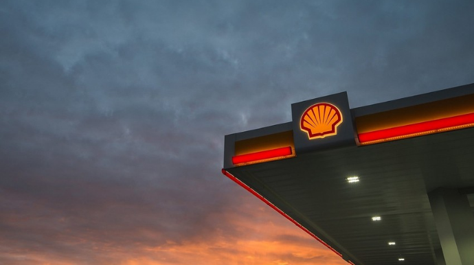 “Shell ”in mənfəəti son 20 ilin minimumunu yeniləyib