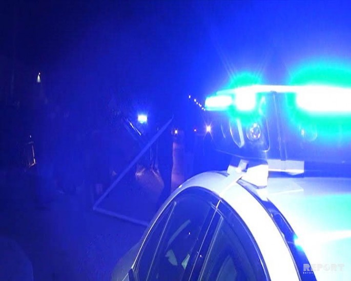 Bakıda 2 avtomobil toqquşub, sürücü xəsarət alıb