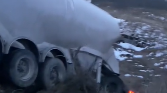 Ağsu dolaylarında yük avtomobili qəza törətdi - VİDEO 