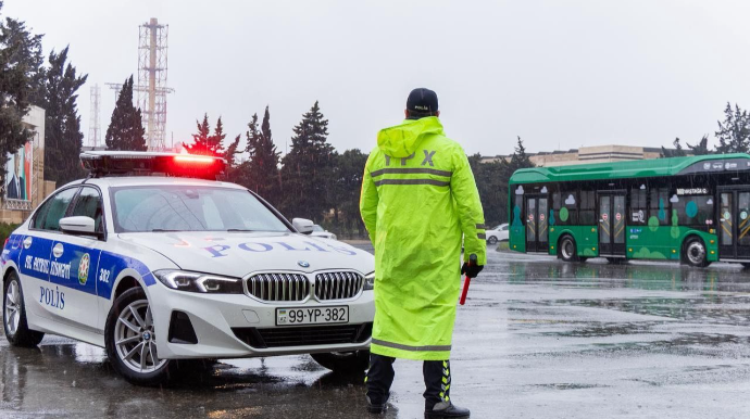 Yol polisindən yağıntılı hava şəraiti ilə əlaqədar ÇAĞIRIŞ  