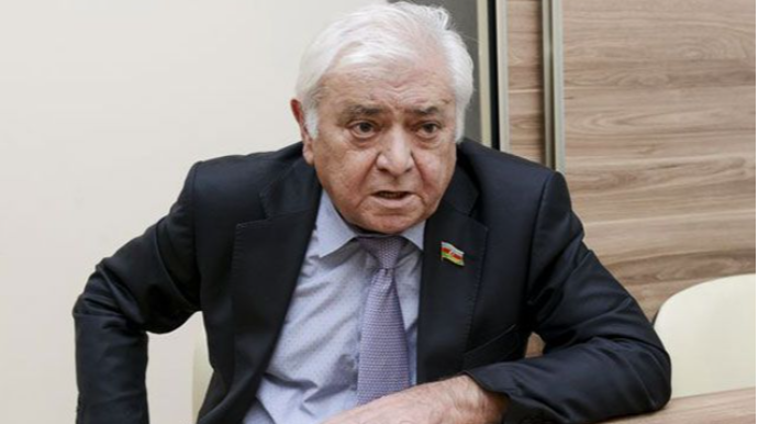 Deputatdan nazirə sərt sözlər: İşə helikopterlə gələk?! 