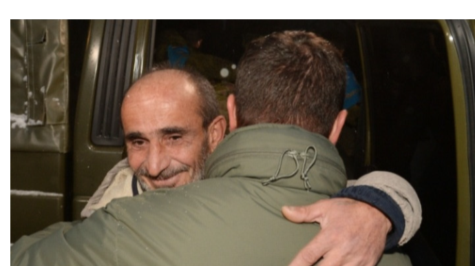 Qarabağın erməni sakini Azərbaycan hərbçilərindən kömək istədi   - VİDEO