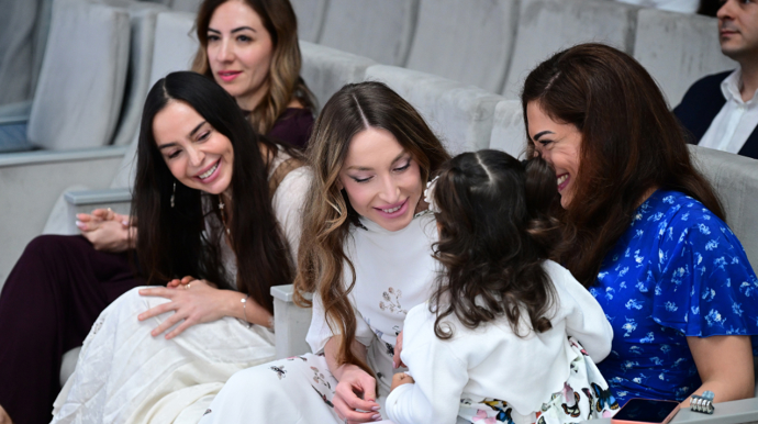 Leyla və Alena Əliyevalar Müstəqillik Gününə həsr olunmuş konsert proqramında - FOTO