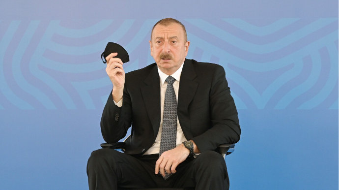 Azərbaycan Prezidenti əhalini maskadan istifadə etməyə çağırdı 