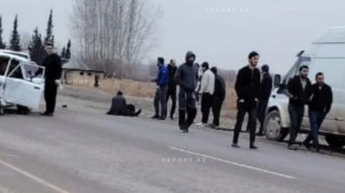 Salyanda iki avtomobil toqquşdu - FOTO  - YENİLƏNİB