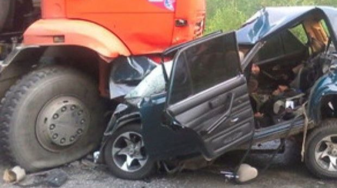 Ağstafada avtomobil qəzası olub, 2 nəfər ölüb 