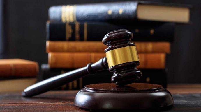 Hədə-qorxu ilə pul tələb edən şəxslərə ağır cəza verildi 