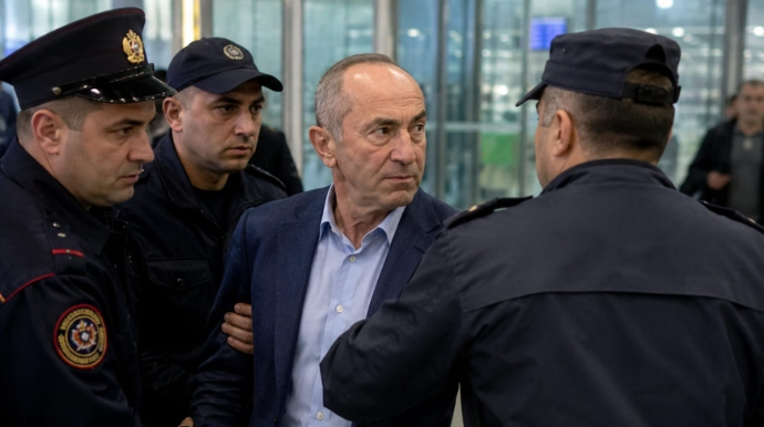 Köçəryan ölkədən qaçarkən SAXLANILDI 