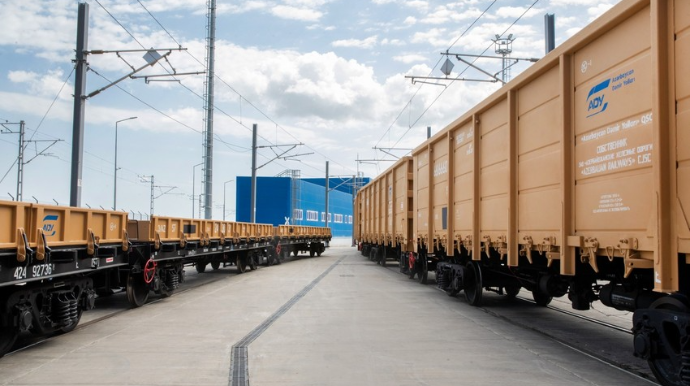 “Azərbaycan Dəmir Yolları” 300 yeni vaqon aldı - FOTO