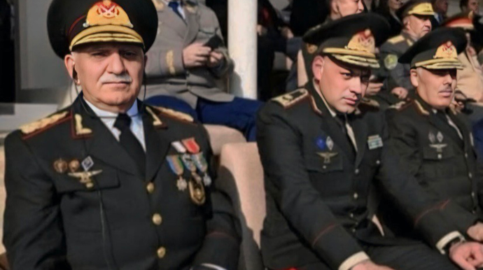 Sabiq və indiki rəislər paradı birlikdə izlədi - FOTO