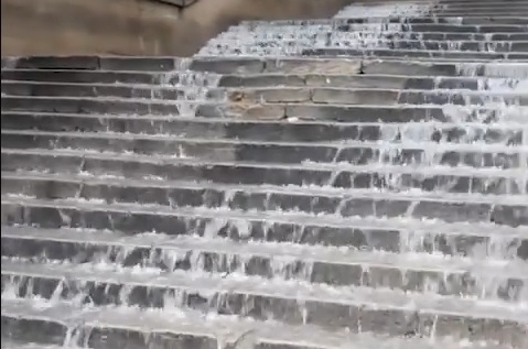 "Niaqara" şəlaləsi Bakıya "köçüb"? - VİDEO 