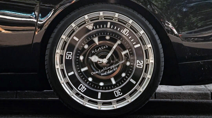 Для Rolls-Royce Phantom сделали колеса в виде часов Rolex - FOTOLAR 