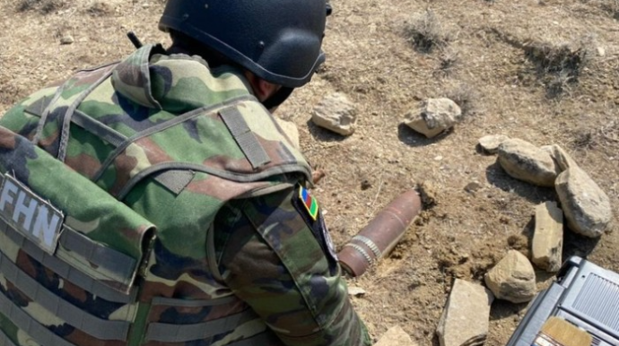 Qobustanda top mərmisi TAPILDI