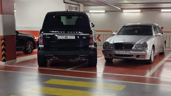 Bakıda bahalı nömrəli "Range Rover"in  sürücüsü  bu hərəkətinə görə gündəm oldu - FOTO