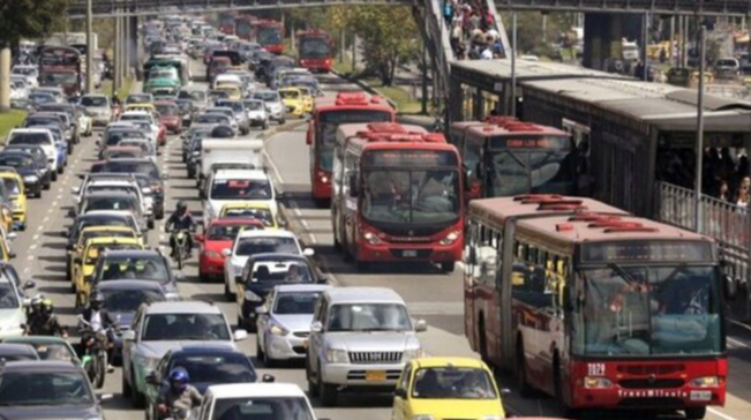 140-a yaxın avtobus TIXACDA qalıb 