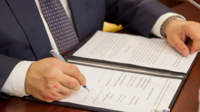 Bir icra məmumuruna düşən iş yükünün həcmi açıqlandı