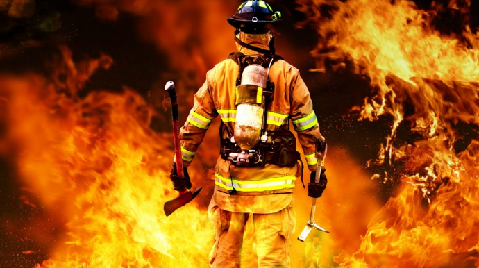 Binəqədidə 1 nəfər yanğın zamanı xilas edilib