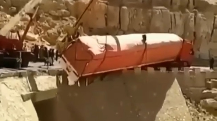 “Qaşın düzəldirdi vurdu gözün çıxartdı”  - VİDEO