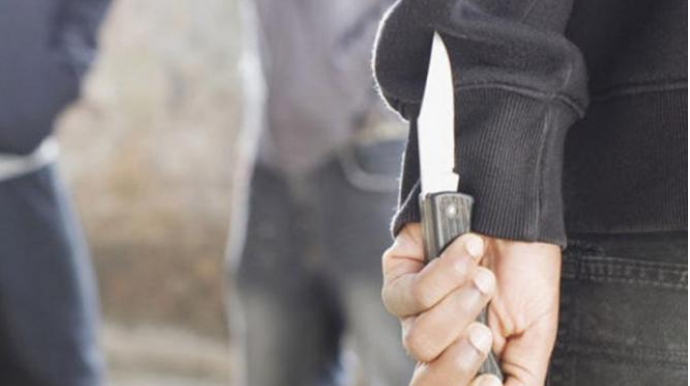 Hacıqabul sakini toyda bıçaqlanıb