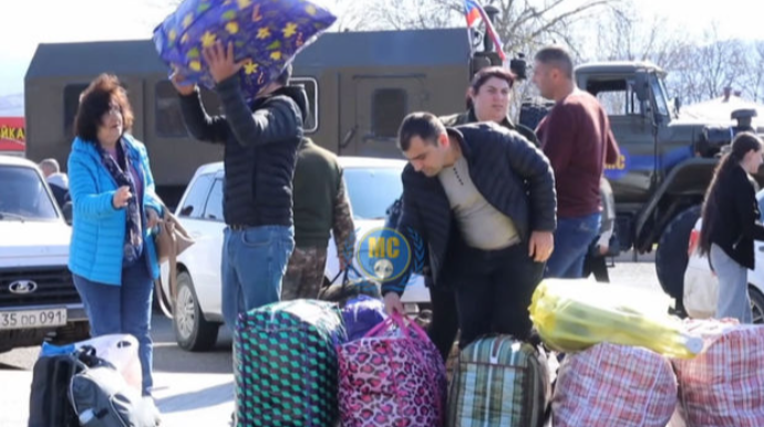 Rusiya sülhməramlıları öz vətəndaşlarını Qarabağdan çıxarırlar 