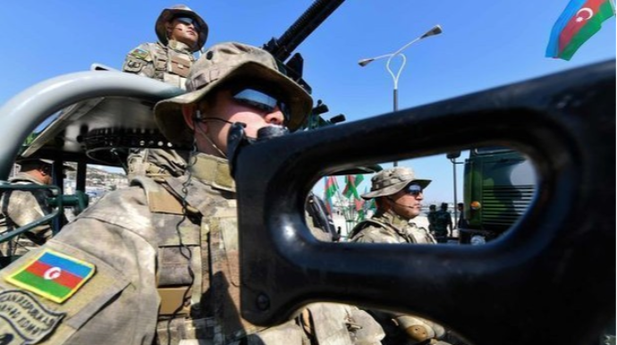 7 min nəfər döyüşə getmək üçün müraciət etdi 