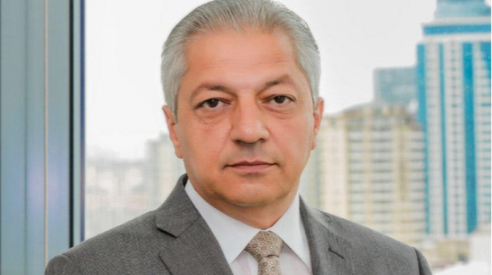 Cavanşir Feyziyevin şirkətinə protokol yazıldı 