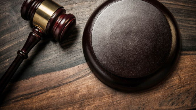 Ədliyyə Nazirliyi qanunsuz orden-medalların təsisi ilə bağlı QHT-nin ləğvini istəyib 