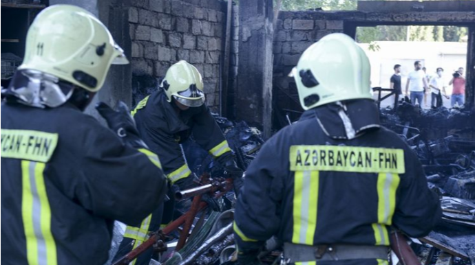 Bakıda yanğın olub - VİDEO 