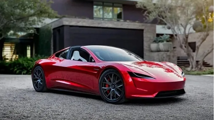 İlon Maskın yeni vədi: "Roadster" kosmik texnologiya ilə təchiz ediləcək 