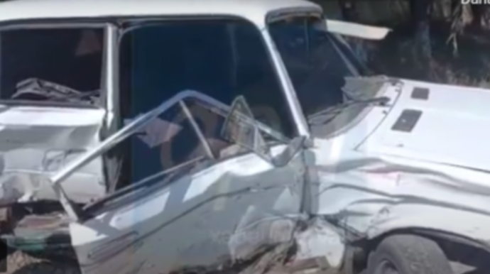 Füzuli Mərkəzi Rayon Xəstəxanasının qarşında yol qəzası olub - VİDEO 