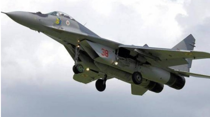 Ukraynada Polşaya məxsus döyüş təyyarələri yoxdur