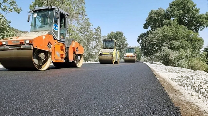 В Азербайджане выделены средства на ремонт дорог в Абшеронском районе 