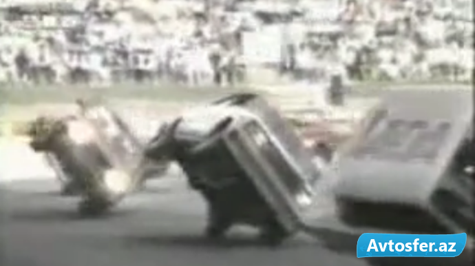 Bu da Sovet dövrünün ikitəkər qaldıran “avtoş”ları - VİDEO