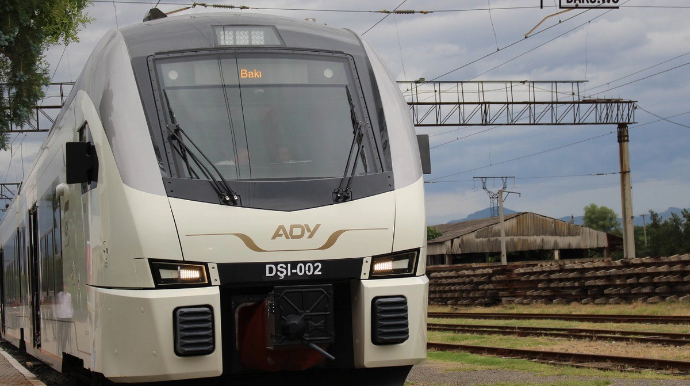 Sürət qatarından istifadə edənləri SEVİNDİRƏCƏK XƏBƏR