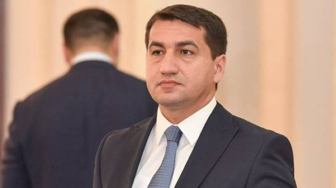 Hikmət Hacıyev İrana səfər etdi 